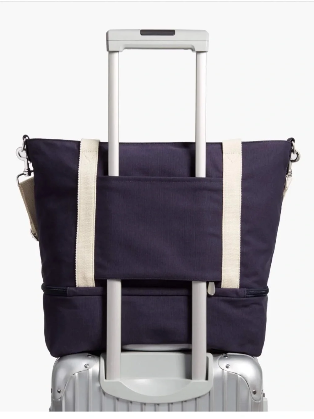 LO & Sons Catalina Deluxe Tote - NWOT organic cotton